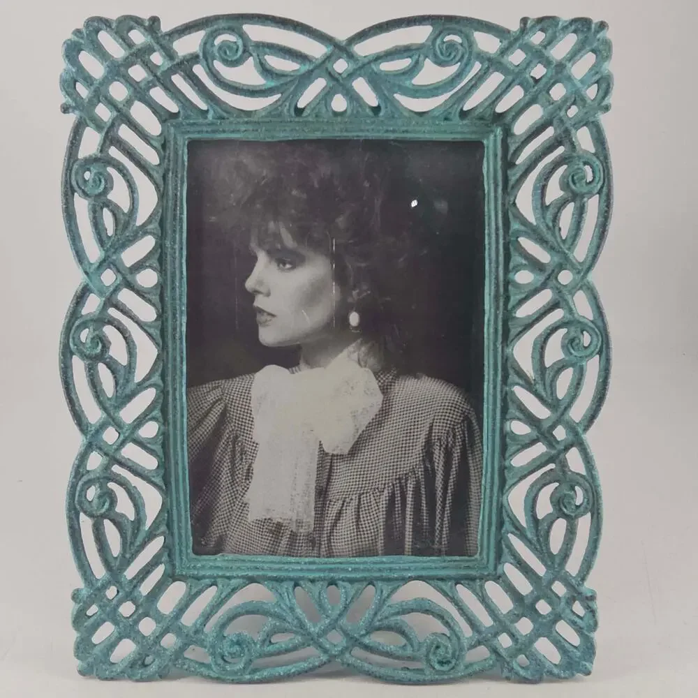 Vintage ornate filigree turquoise patina metal Photo Picture Frame, 5X7